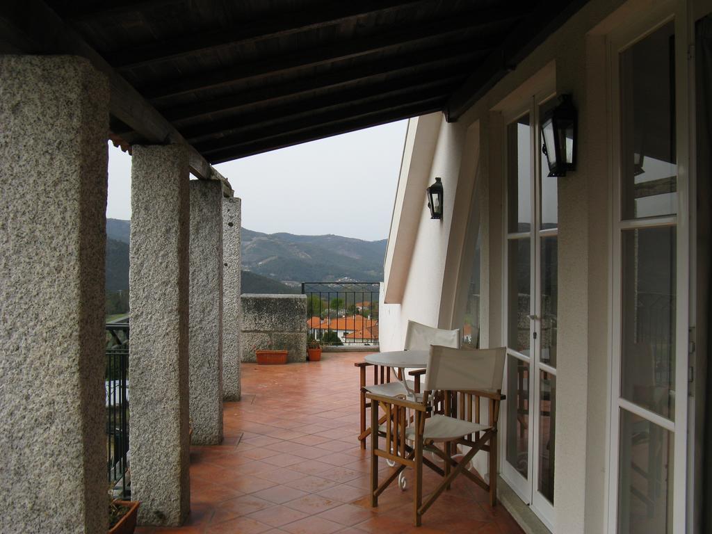 Vila Guiomar - Casa Da Eira Alvarenga Eksteriør bilde